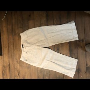 Linen Capri